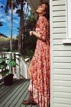 Arnhem Wild Magnolia Maxi Dress in Sunset Size 10  - Image 3