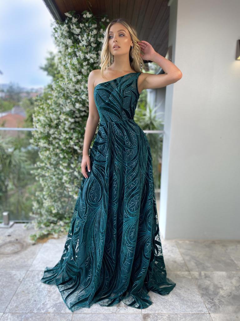 Jadore JX5028 Gown Green Size 22 - Image 1