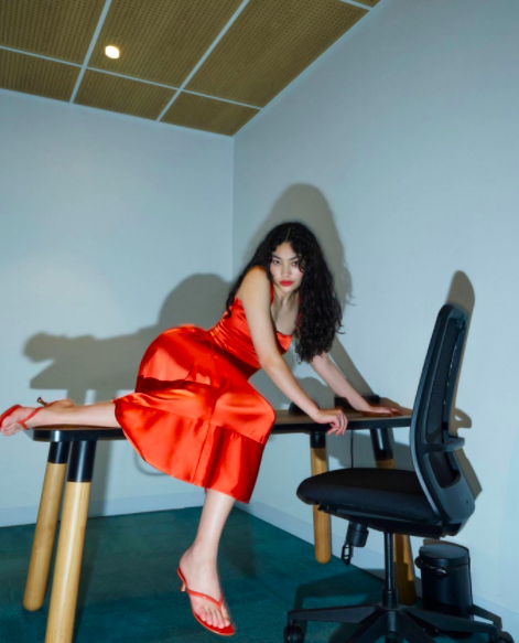 Paris Georgia Isla Set Orange Size 10 - Image 2