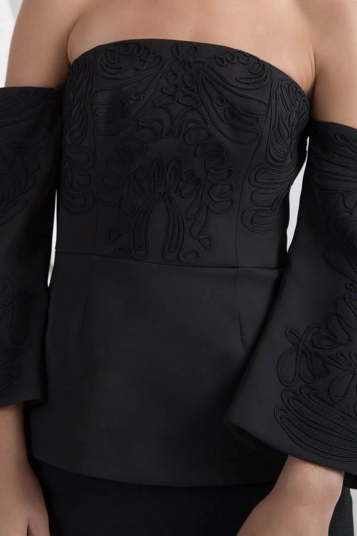 C/MEO Collective Paradise Top Black Size 6 - Image 4