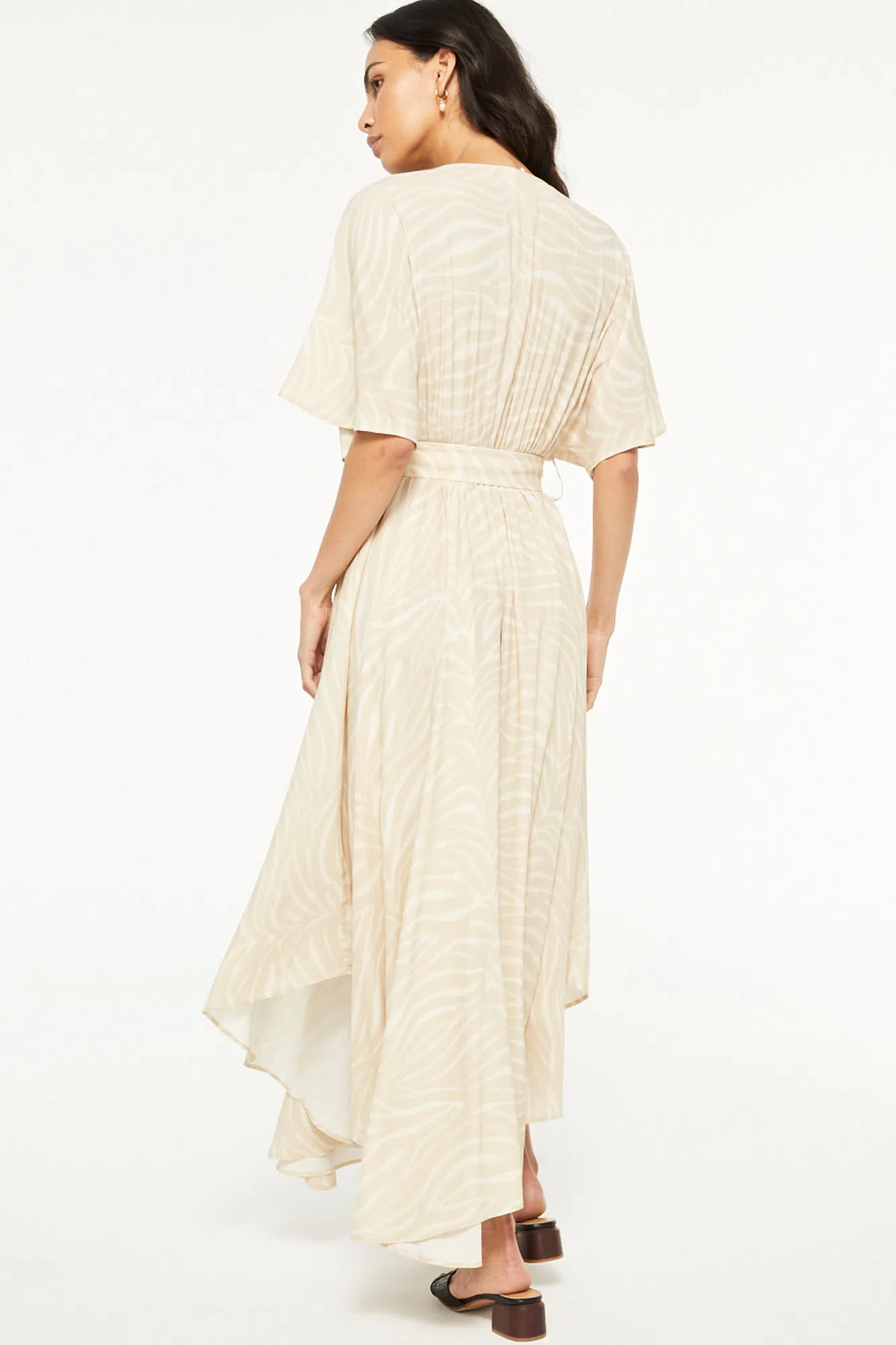 TigerLily Zahara Iman Maxi Dress  Beige Tiger Print Size 10 - Image 3