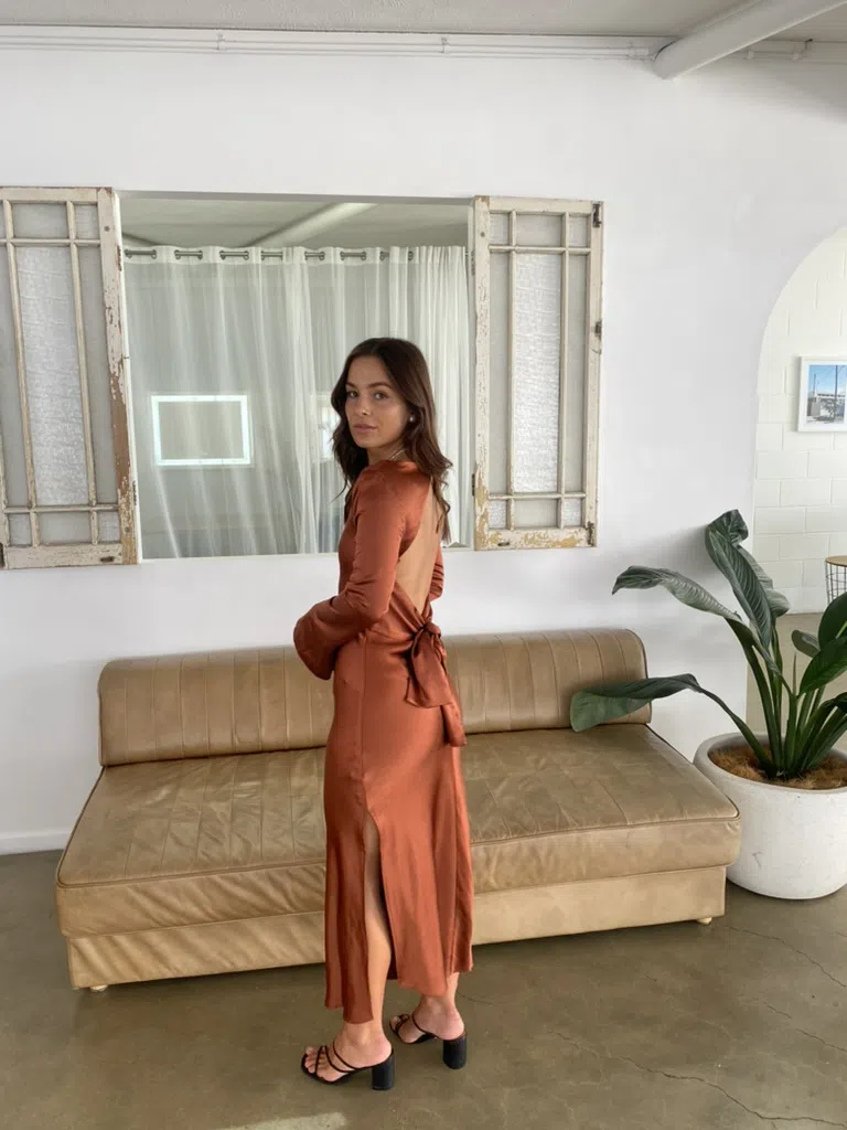 Third Form Tie Back Maxi Bias Dress in Sienna Brown Size 6 - Image 3