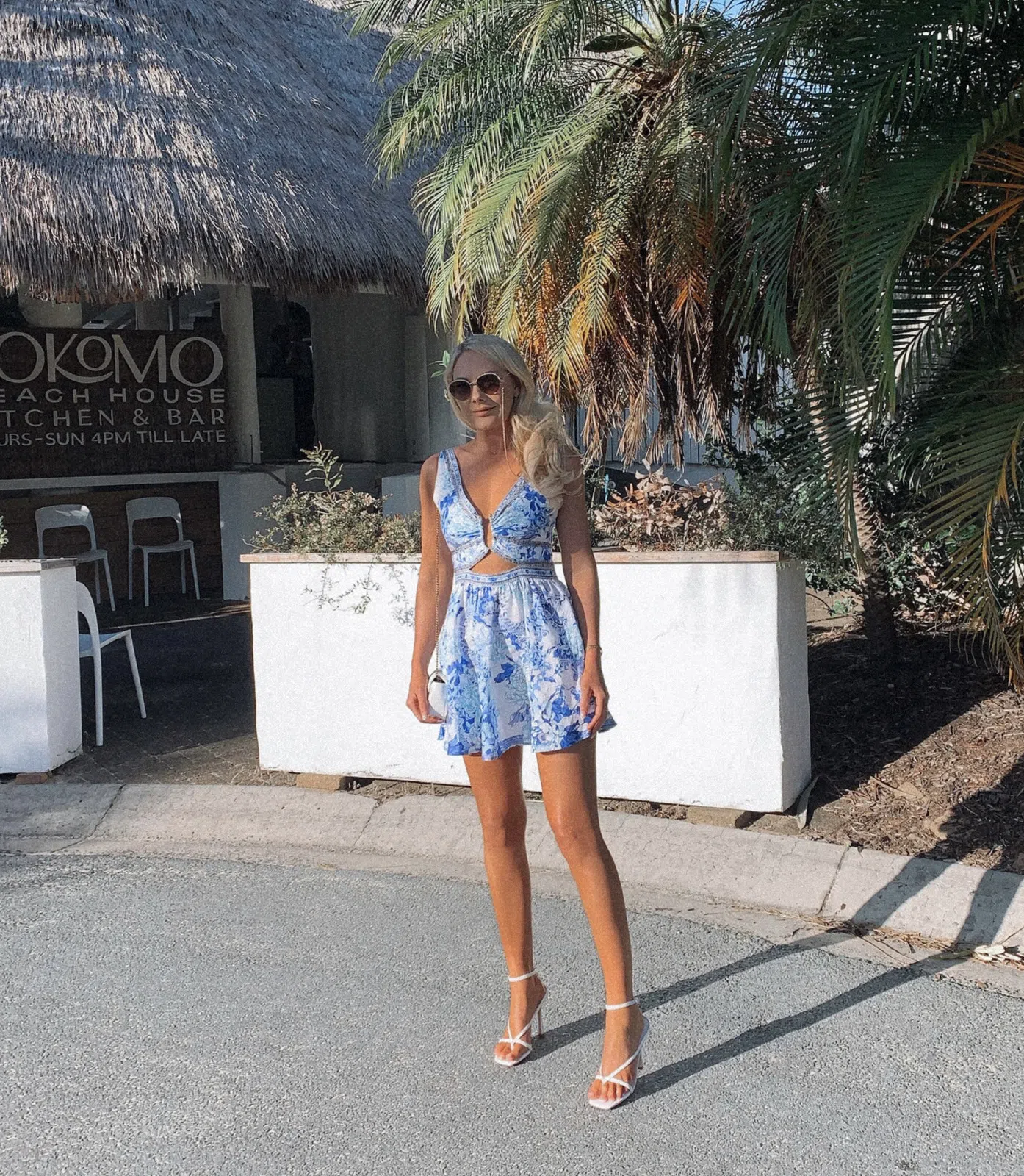 Camilla Short V Neck Cutout Dress Heart Of A Dragon Print Size XS / Au 6 - Image 1