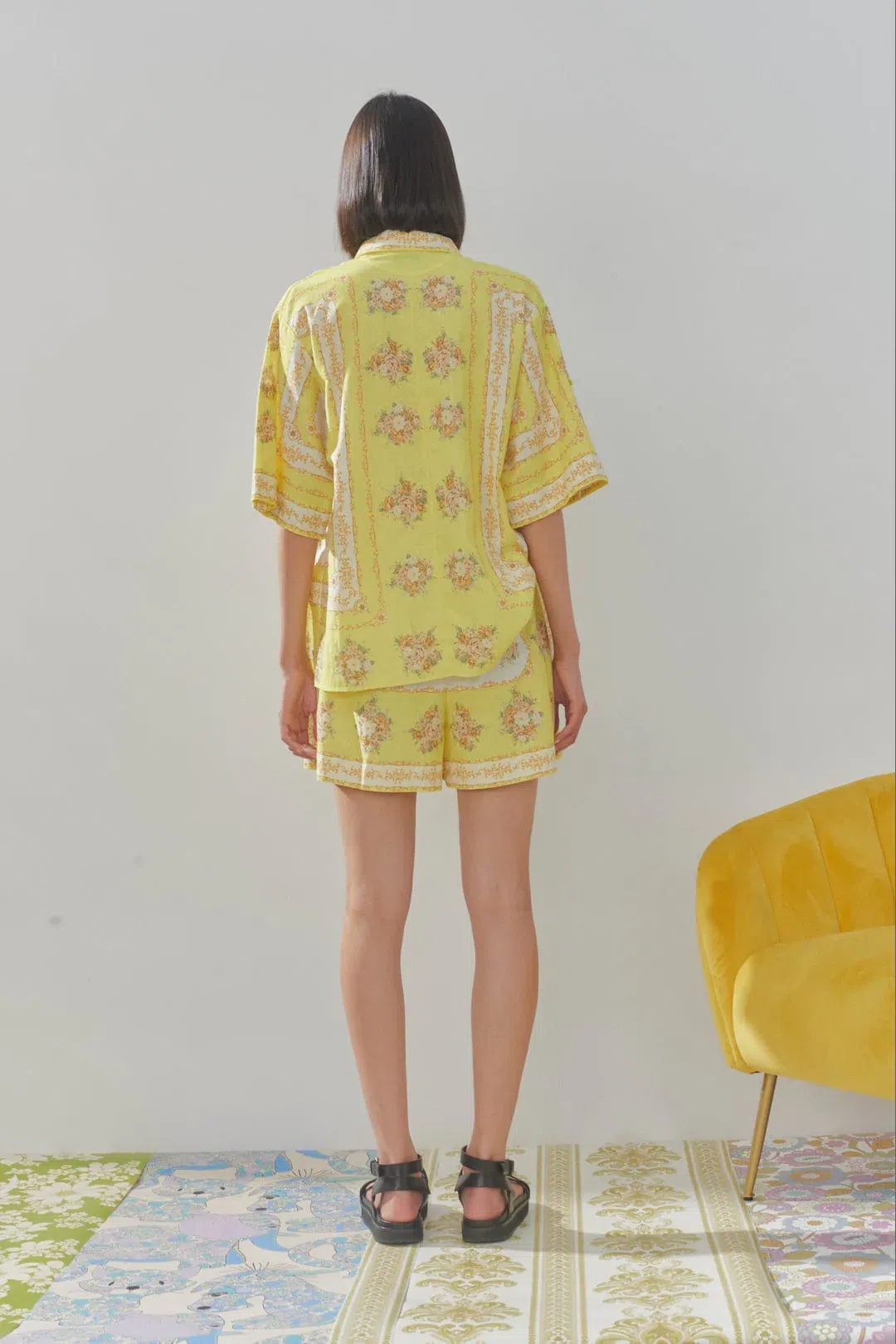 Alemaïs Catalina Yellow Shorts and Shirt Set Size 10 - Image 4