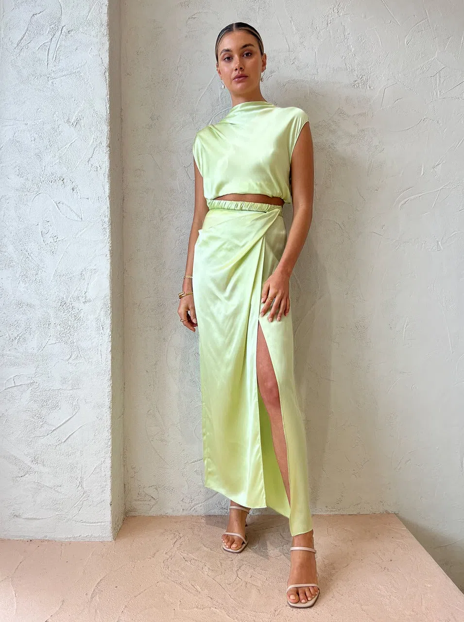 Ginia Sloane Skirt & Indy Drape Top in Lime Green Size 10 - Image 1