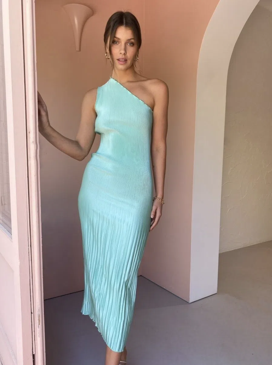 L'Idee Soiree One Shoulder Gown Spearmint Size 12 - Image 1