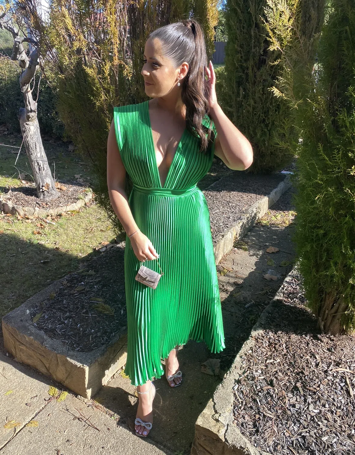 L’idee Gala Gown Bright Green Size 10 - Image 2