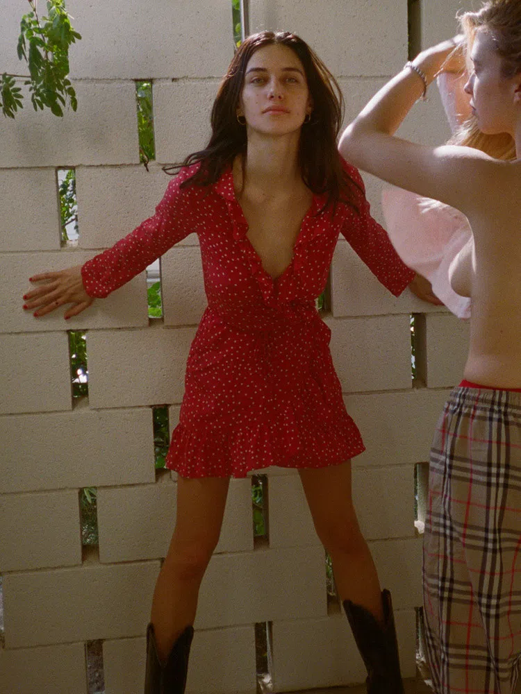 Realisation Par Alexandra Red Star Wrap Dress Red Print Size 6  - Image 2