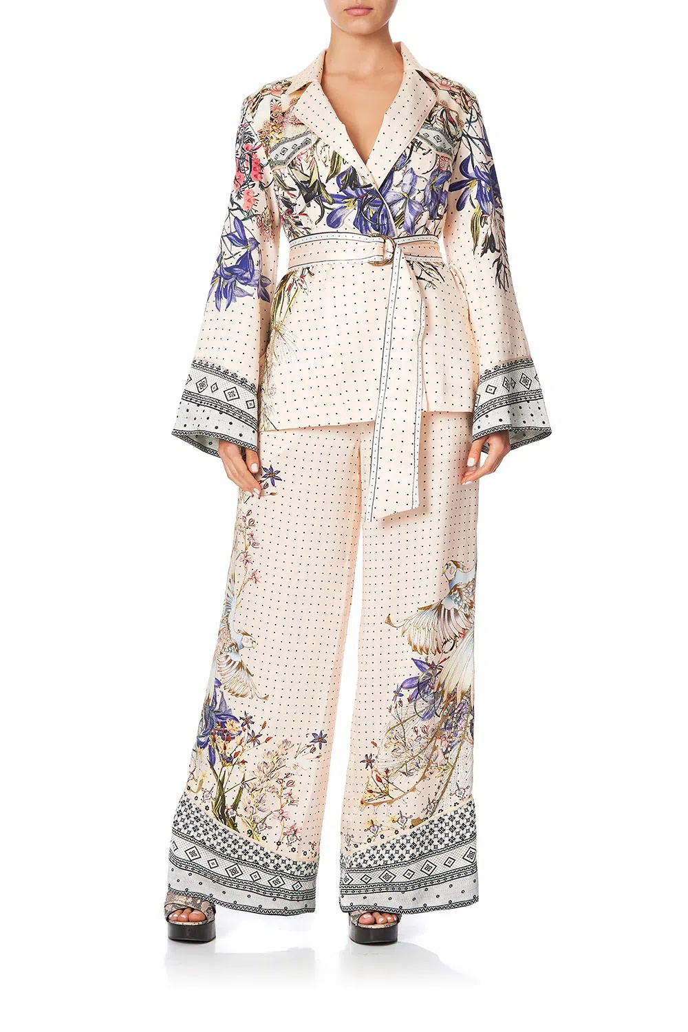 Camilla Shaped Yoke Pyjama Jacket "Kindred Skies" Multi Size Large / AU 14 - Image 1